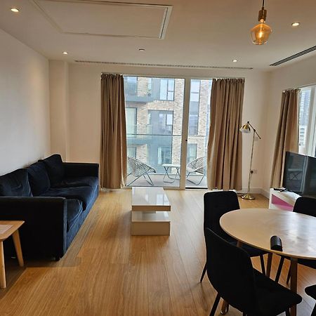 Santina Apartments Κρόιντον Εξωτερικό φωτογραφία