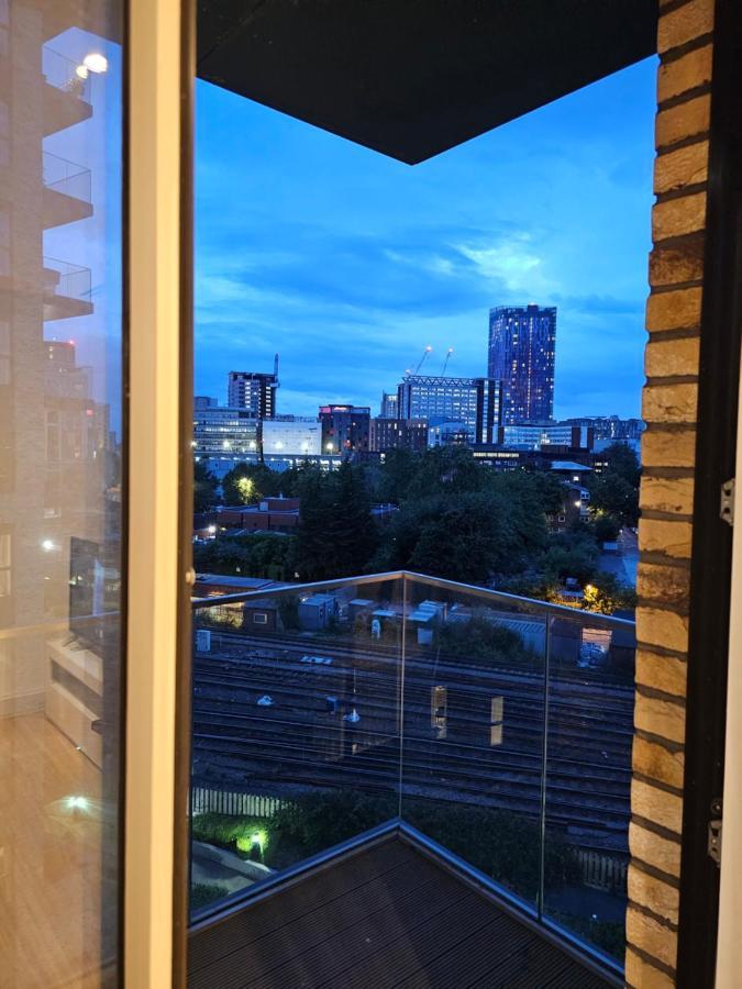 Santina Apartments Κρόιντον Εξωτερικό φωτογραφία