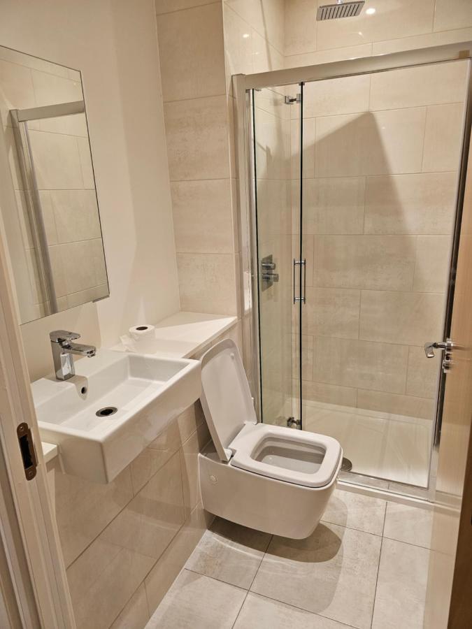 Santina Apartments Κρόιντον Εξωτερικό φωτογραφία