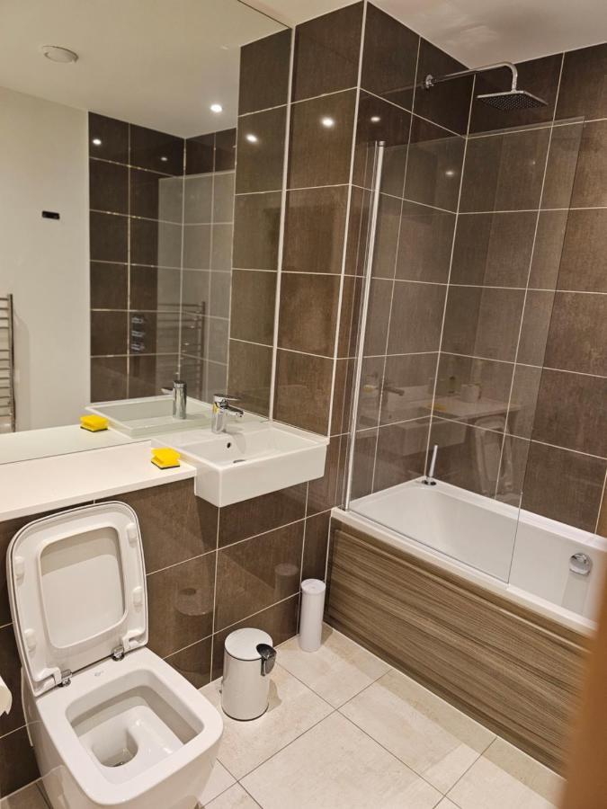 Santina Apartments Κρόιντον Εξωτερικό φωτογραφία