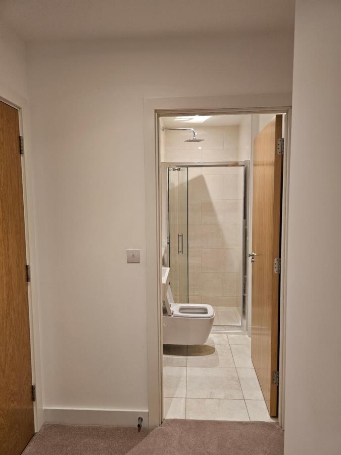 Santina Apartments Κρόιντον Εξωτερικό φωτογραφία