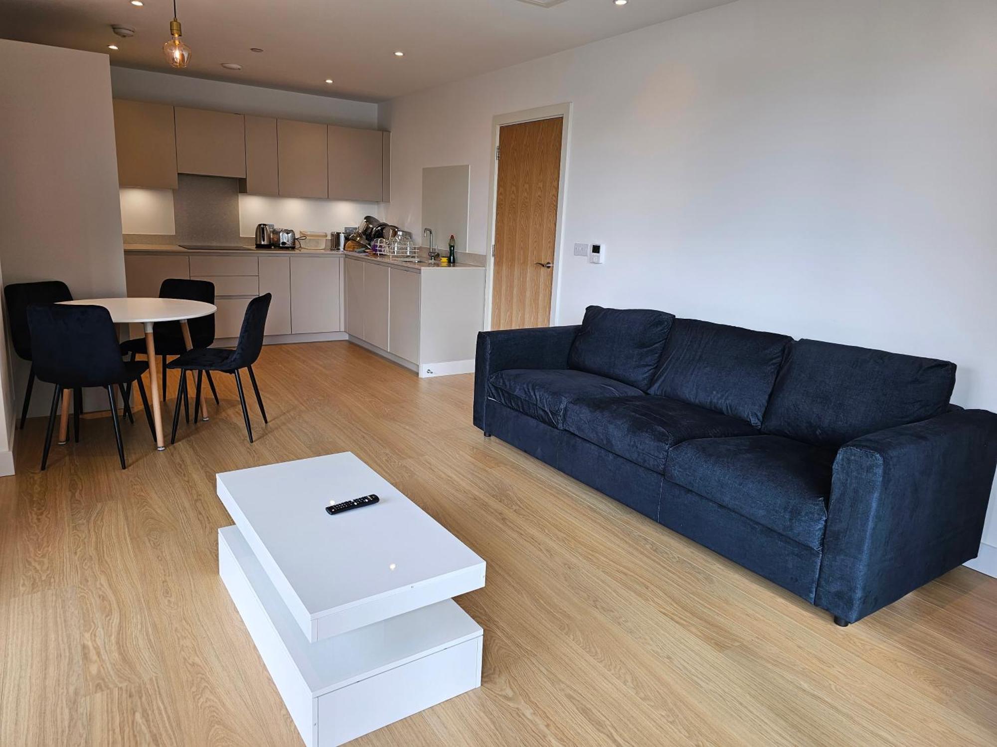 Santina Apartments Κρόιντον Εξωτερικό φωτογραφία