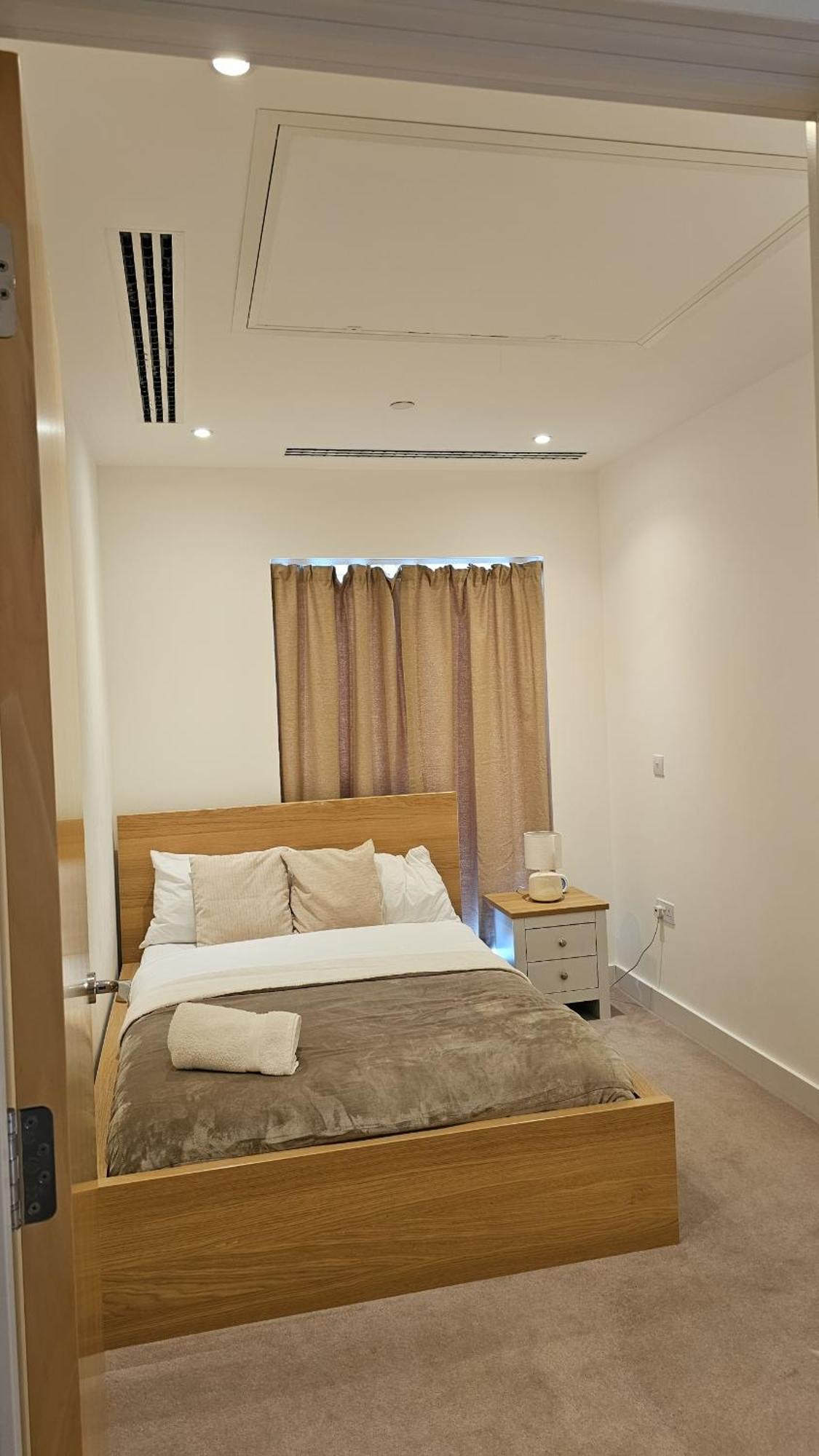 Santina Apartments Κρόιντον Εξωτερικό φωτογραφία