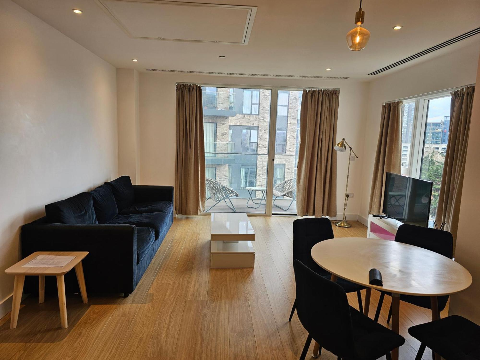 Santina Apartments Κρόιντον Εξωτερικό φωτογραφία